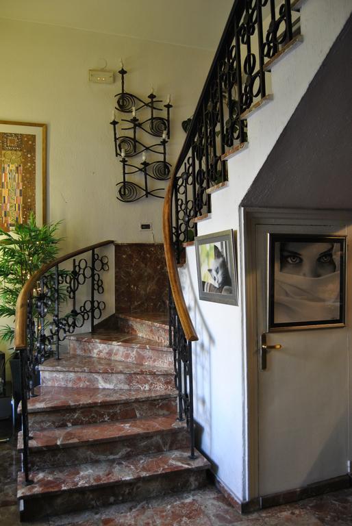 Hotel Pedro Torres Cuenca  Kültér fotó