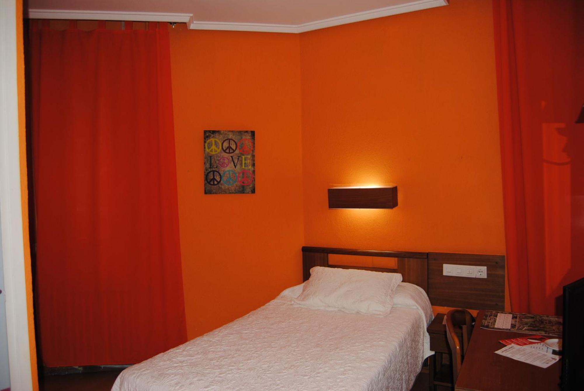 Hotel Pedro Torres Cuenca  Szoba fotó