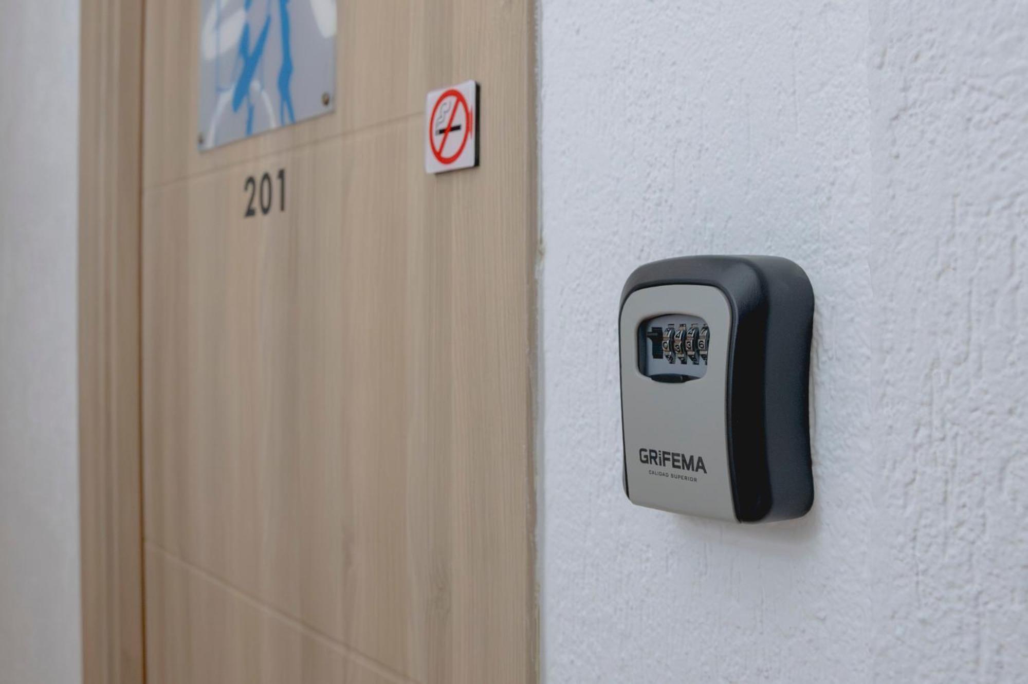 Hotel Pedro Torres Cuenca  Kültér fotó