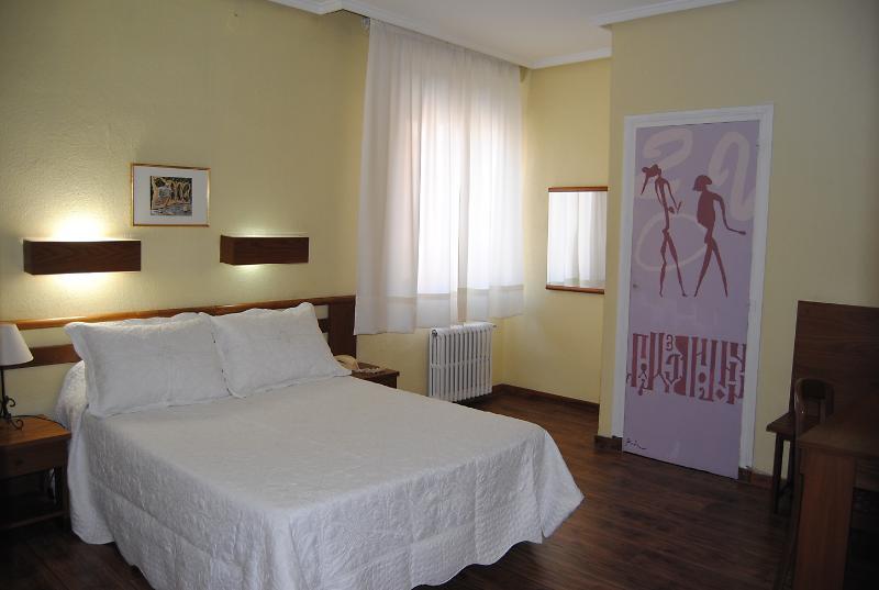 Hotel Pedro Torres Cuenca  Kültér fotó