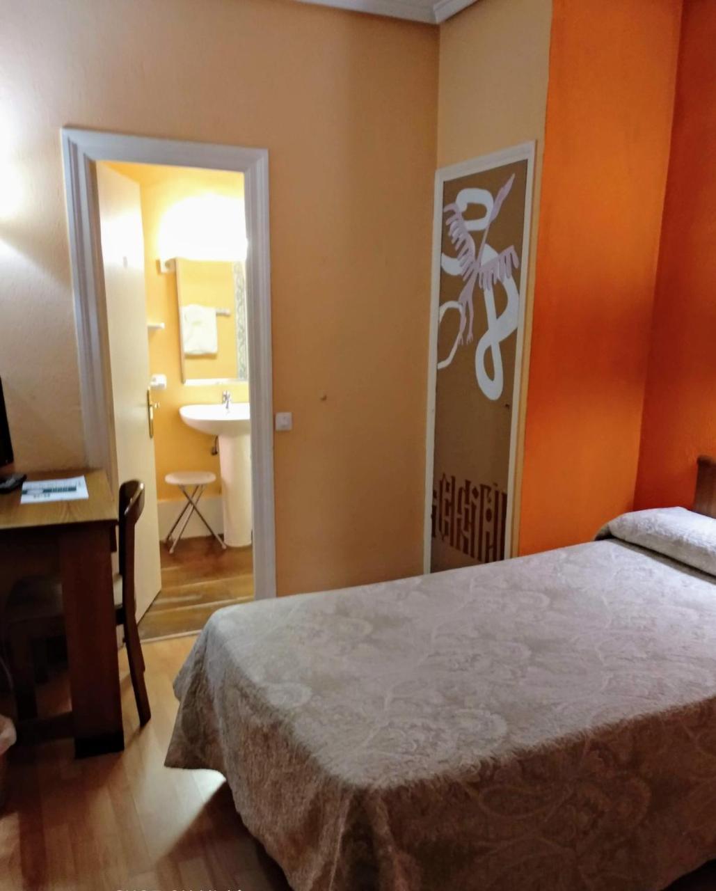 Hotel Pedro Torres Cuenca  Kültér fotó